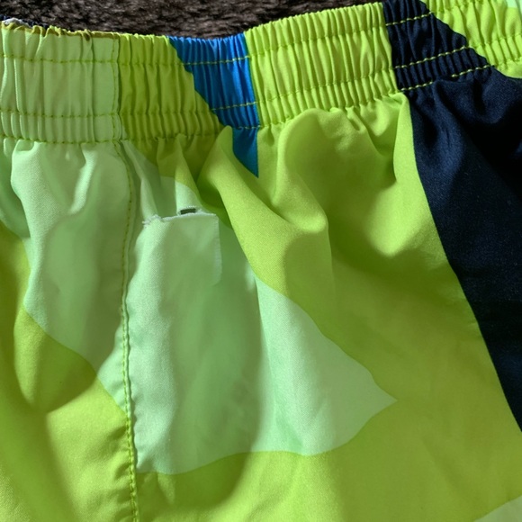 Nike Running Shorts Sz S - Picture 2 of 3